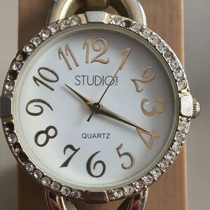 🦋10/$20🦋 Studio Time Goldtone/White Rhinestone Bangle Women's Cuff Watch
